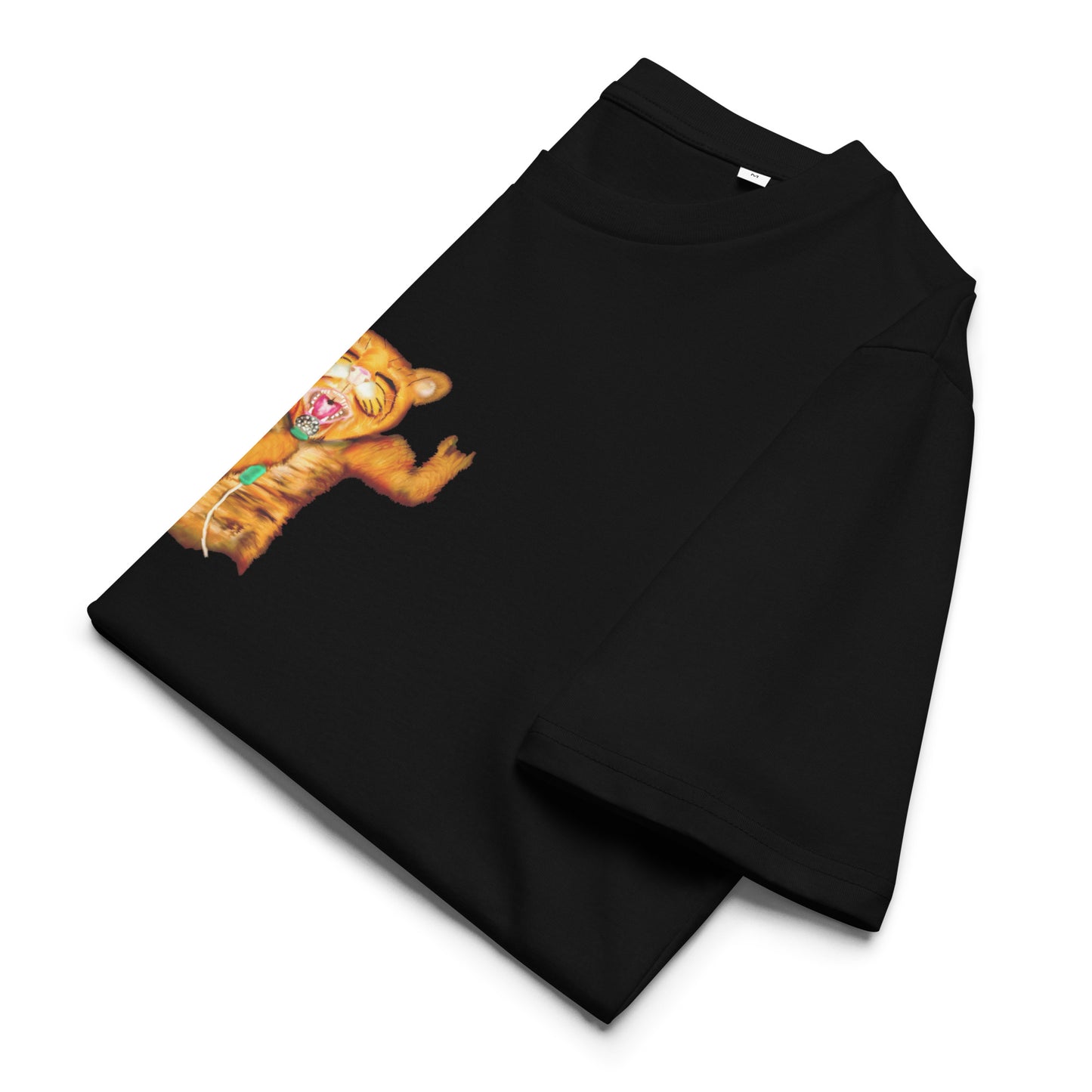 Cat singing | 100% Organic Cotton T Shirt in black folded