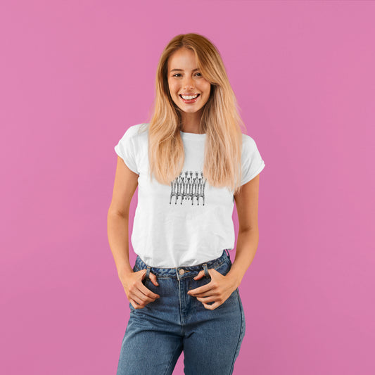 Giraffes | 100% Organic Cotton T Shirt worn by a woman