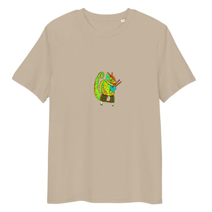 Bagpiper Chameleon | 100% Organic Cotton T Shirt in dessert dust